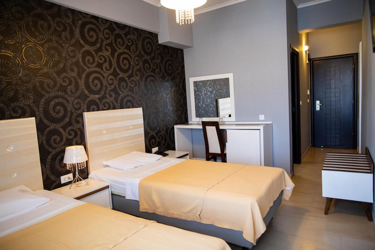 Fanari Hotel Esterno foto