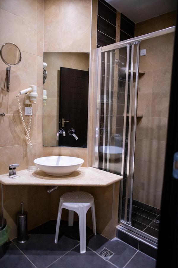 Fanari Hotel Esterno foto